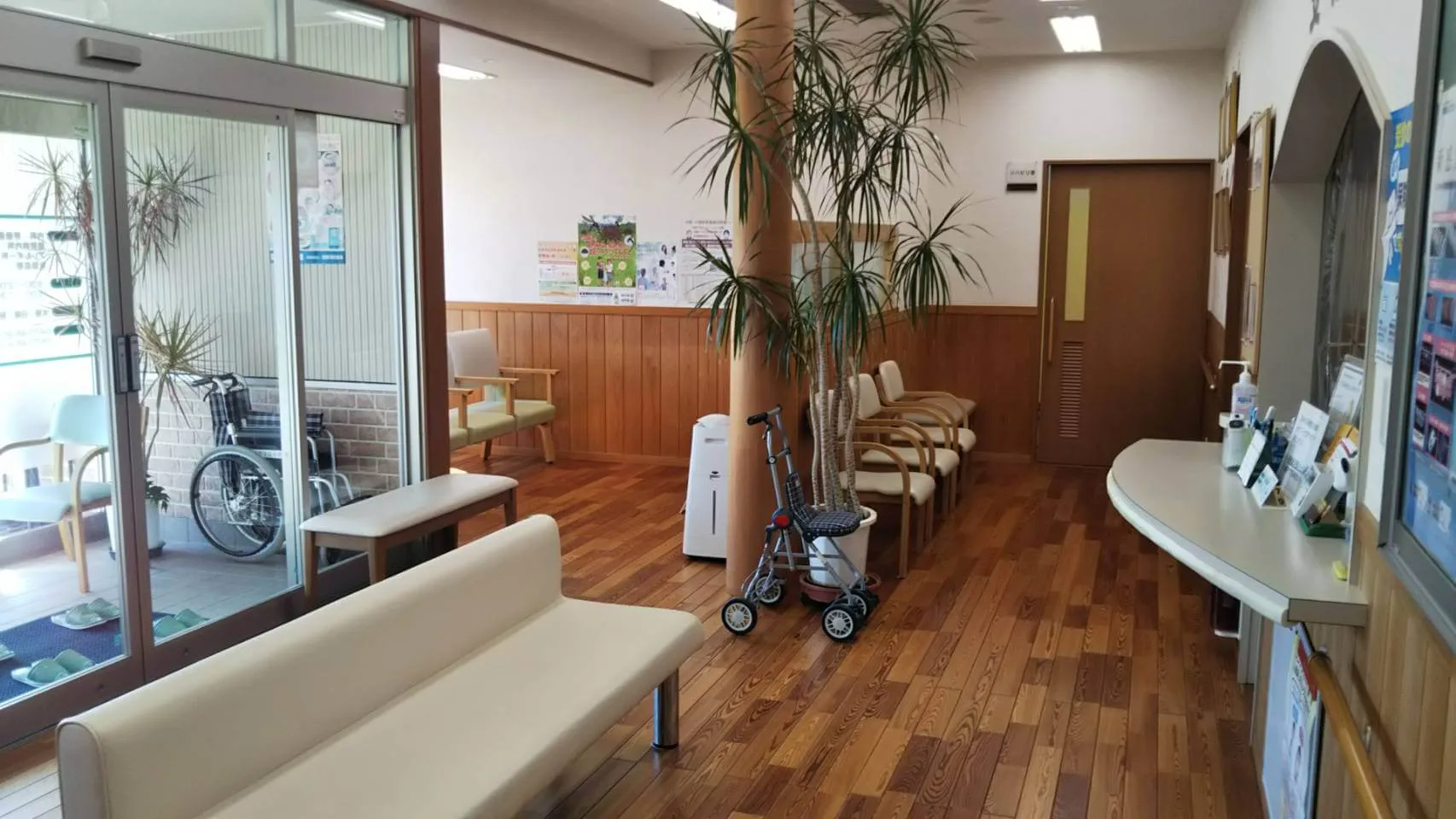 青木内科クリニックの外観 - 南房総市安馬谷
