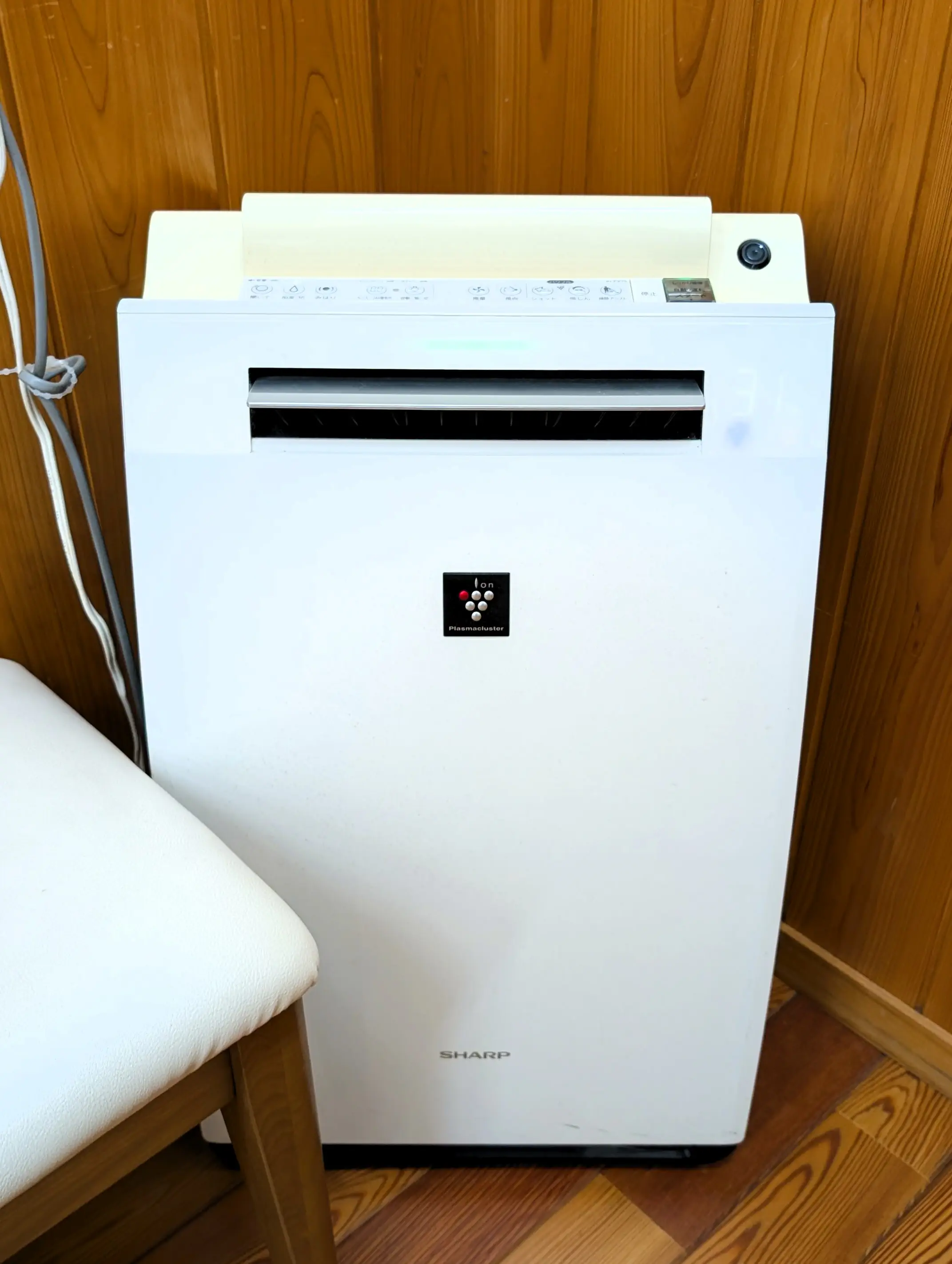 青木内科クリニックの感染症対策 - 空気清浄器と加湿器